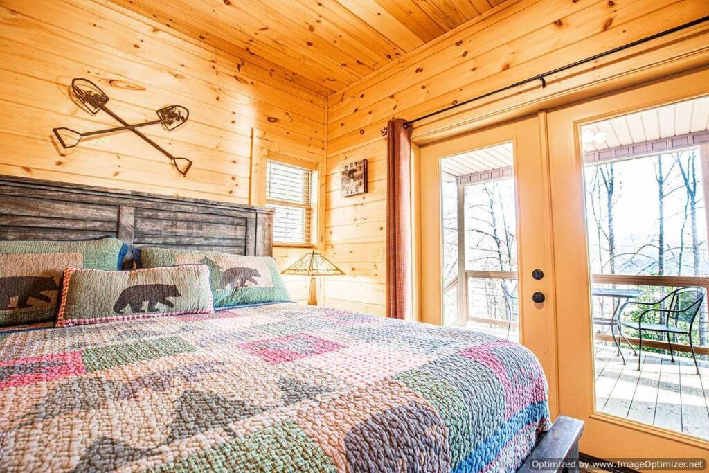 Art'S Bungalow-Wooded Seclusion 1 Mi To Deep Creek And Bryson City Exterior photo